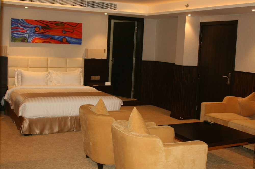 Premium Double or Twin Room, Multiple Beds - Photo 6