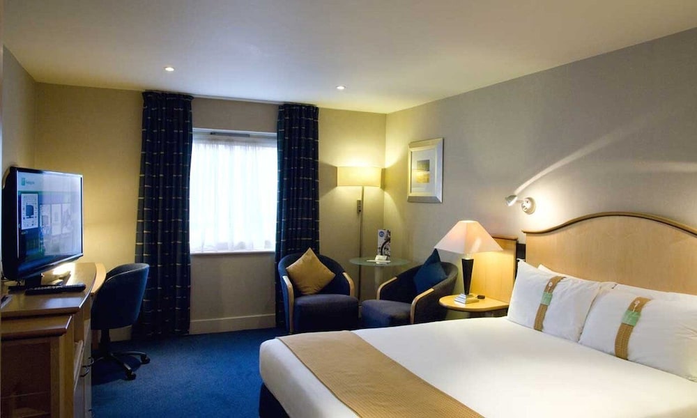 Premium Room, 1 Double Bed with Sofa bed - Photo 7