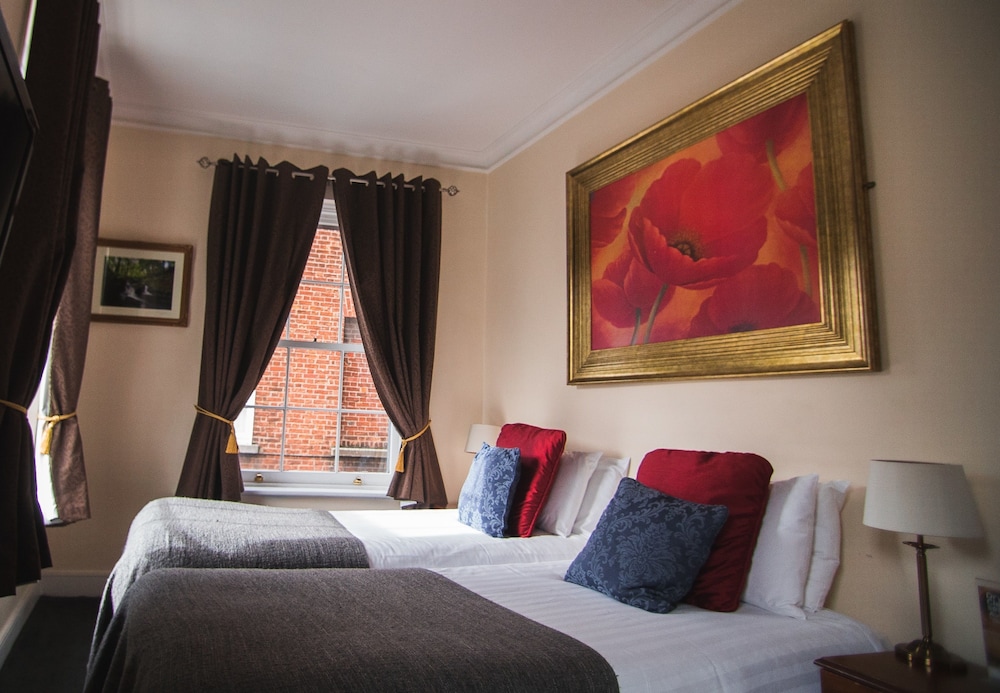 Standard Twin Room, 2 Twin Beds photo 2