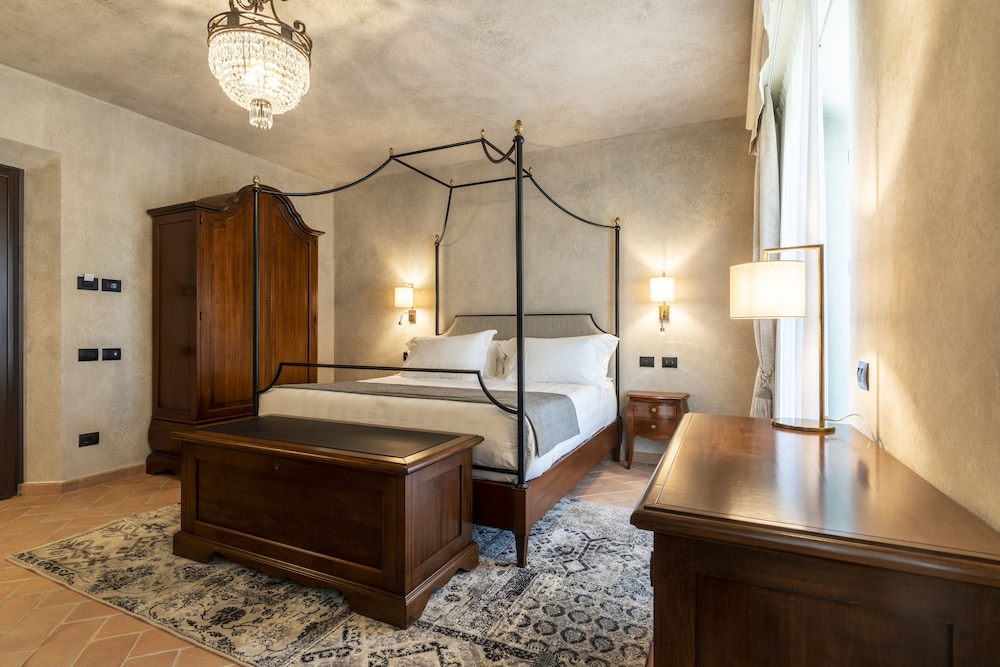 Pool Premium Suite - Photo 3