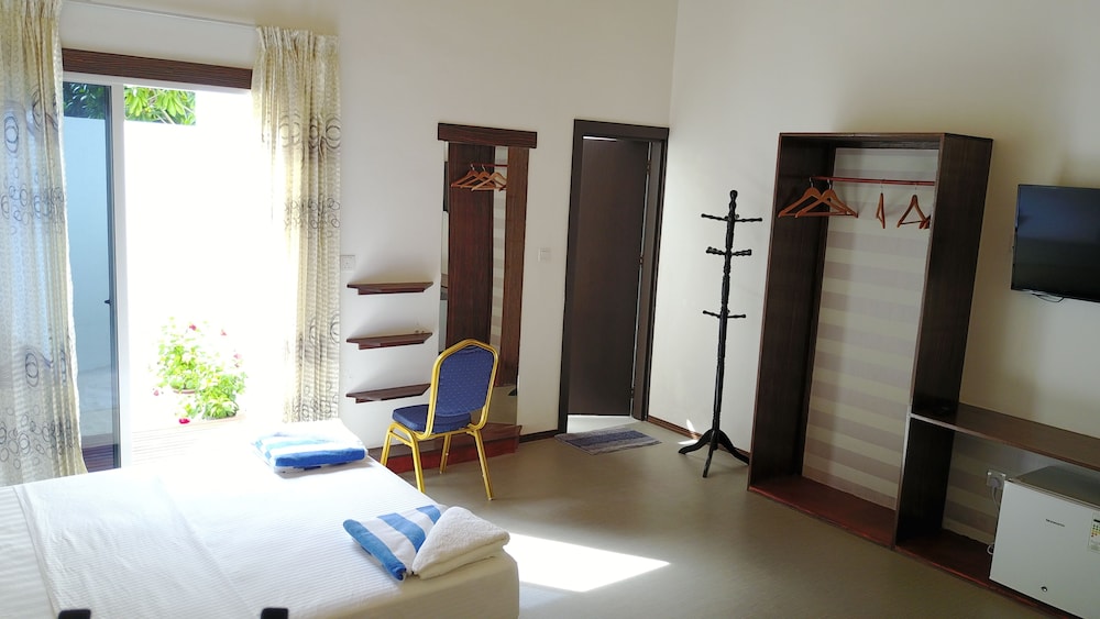 Standard Double Room, 1 Double Bed, Garden Area photo 2