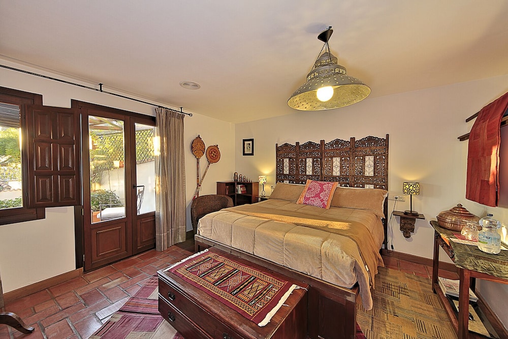 Habitación Doble Económica (Vista a la Alhambra)
