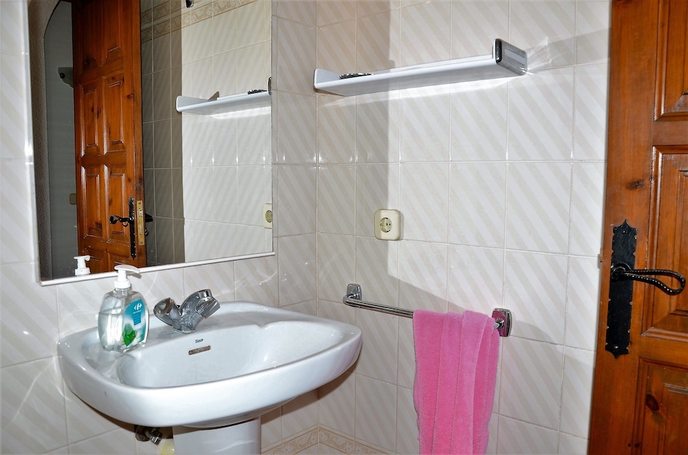 Family Villa, 3 Bedrooms, Private Pool, Partial Sea View photo 3