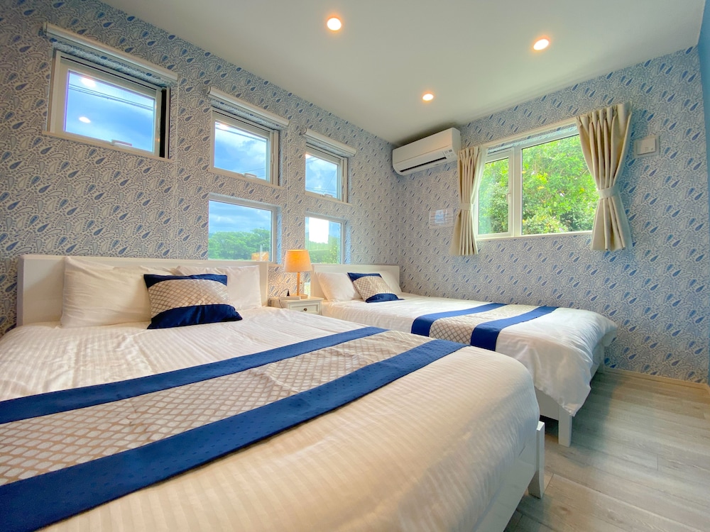 (Up to 13 people) 4LDK (100sqm) /7 beds+1 futon /with Pool /BBQ /3 parking spaces /Onna 6A, Smoking photo 2