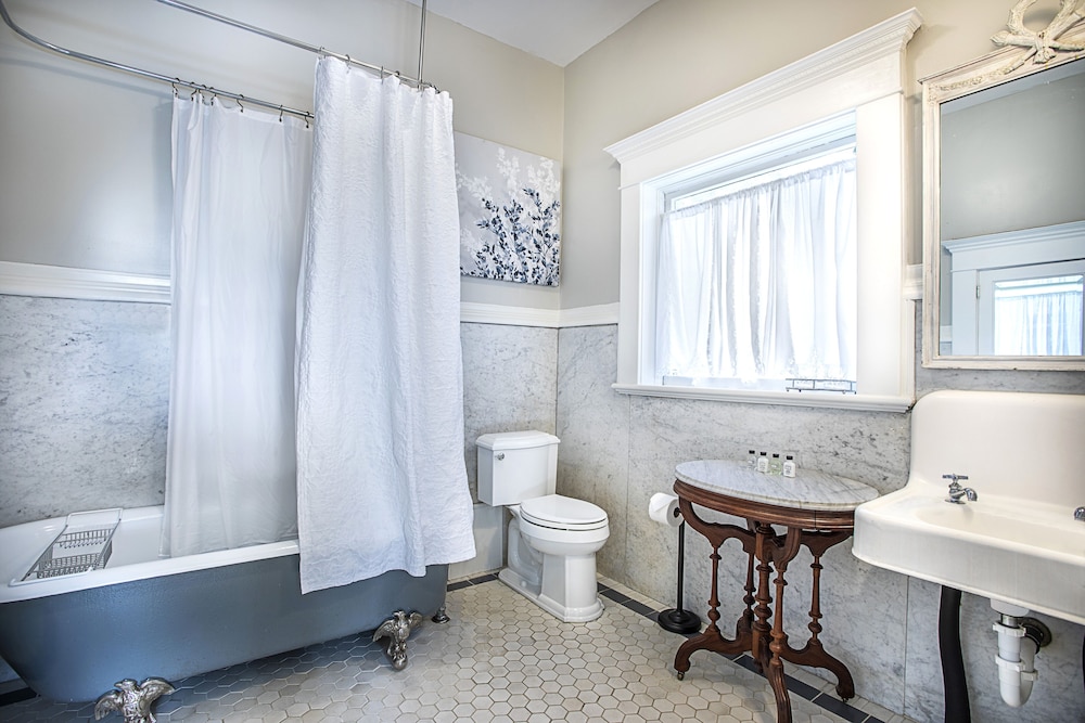 Room, Private Bathroom (Texas Special) photo 2