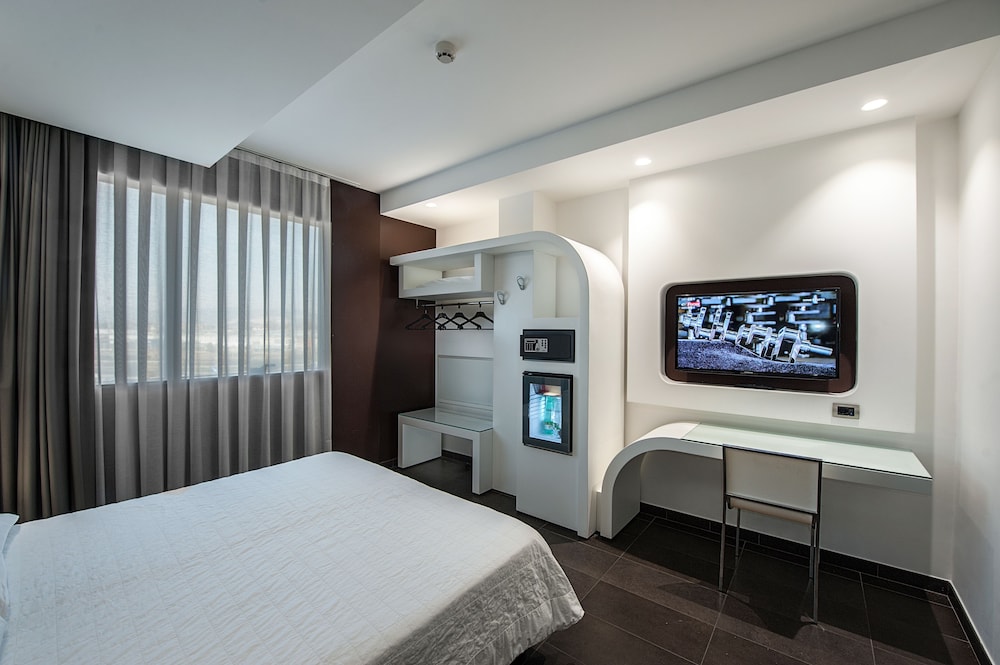 Double Room Single Use