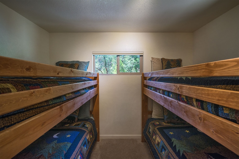 Evergreen Cabin