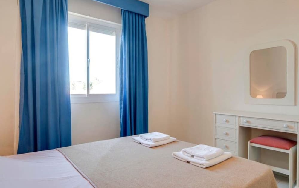 Apartamento Familiar, 2 Dormitorios, Vistas a la Montaña