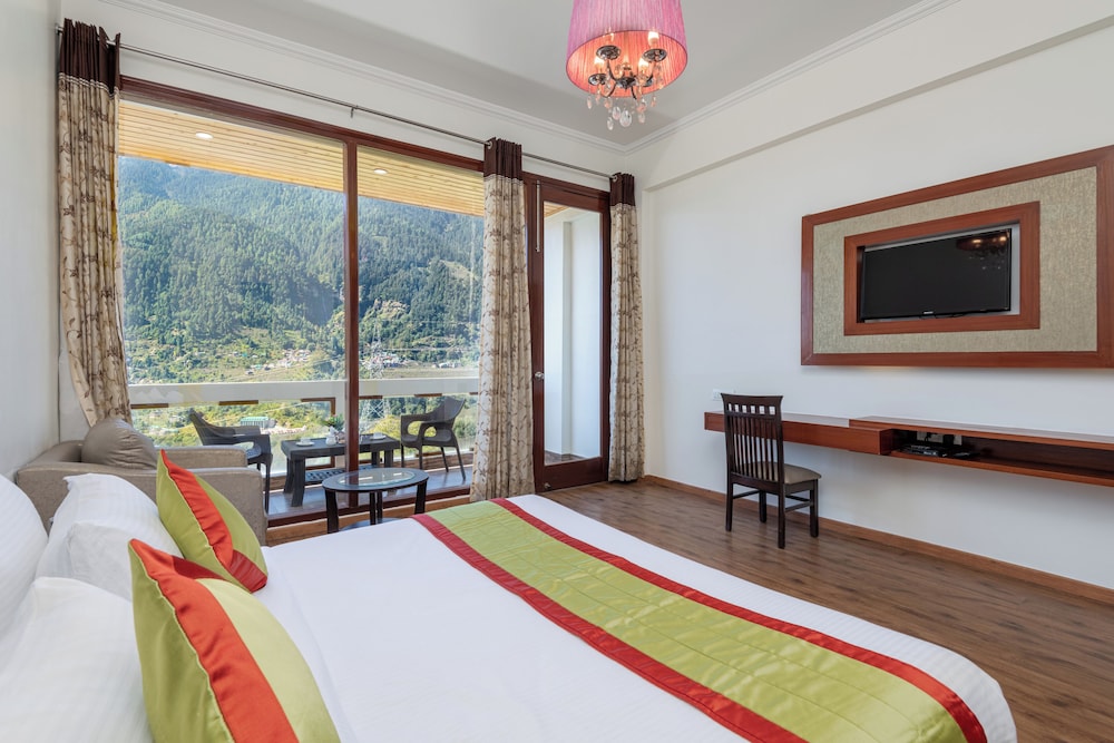 Super Deluxe Room With Balcony