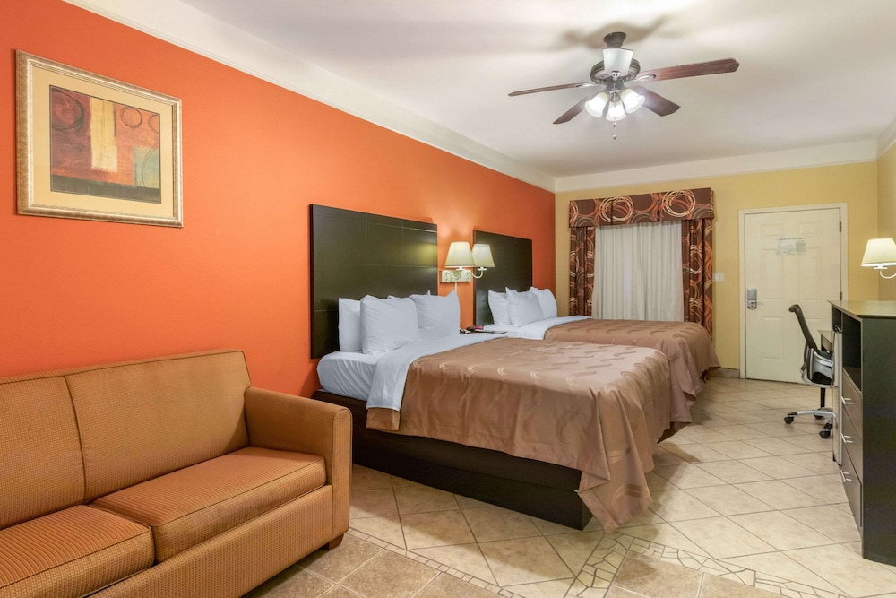 Room, 2 Queen Beds, Accessible, Non Smoking (Efficiency) - Photo 2