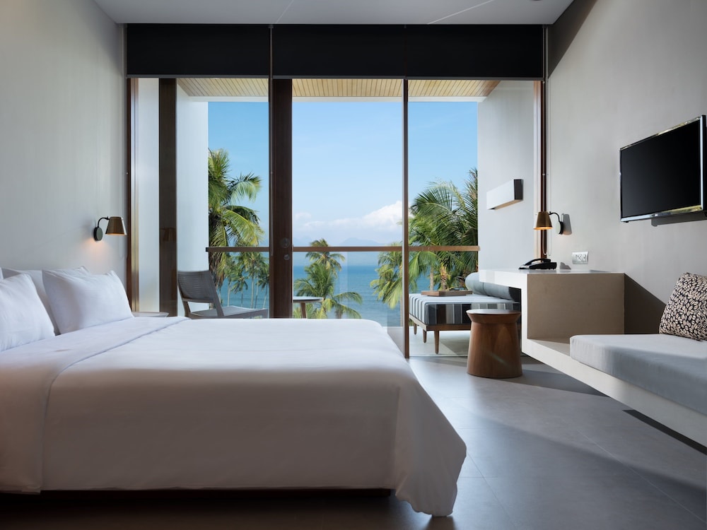 Deluxe Double Room, Ocean View photo 2