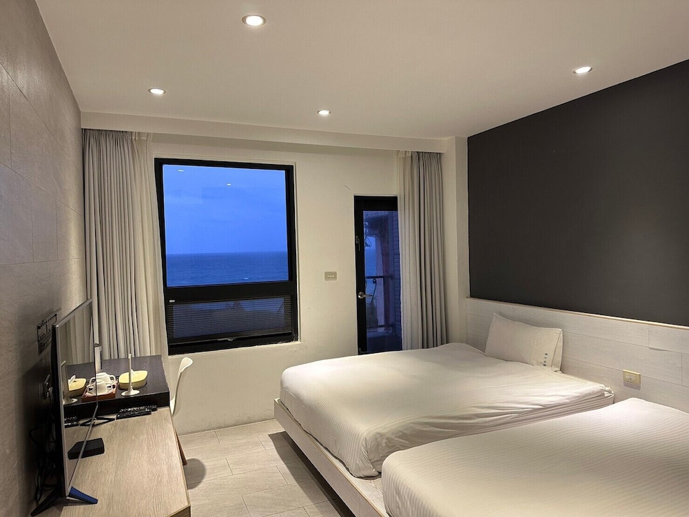 Elite Quadruple Room photo 2