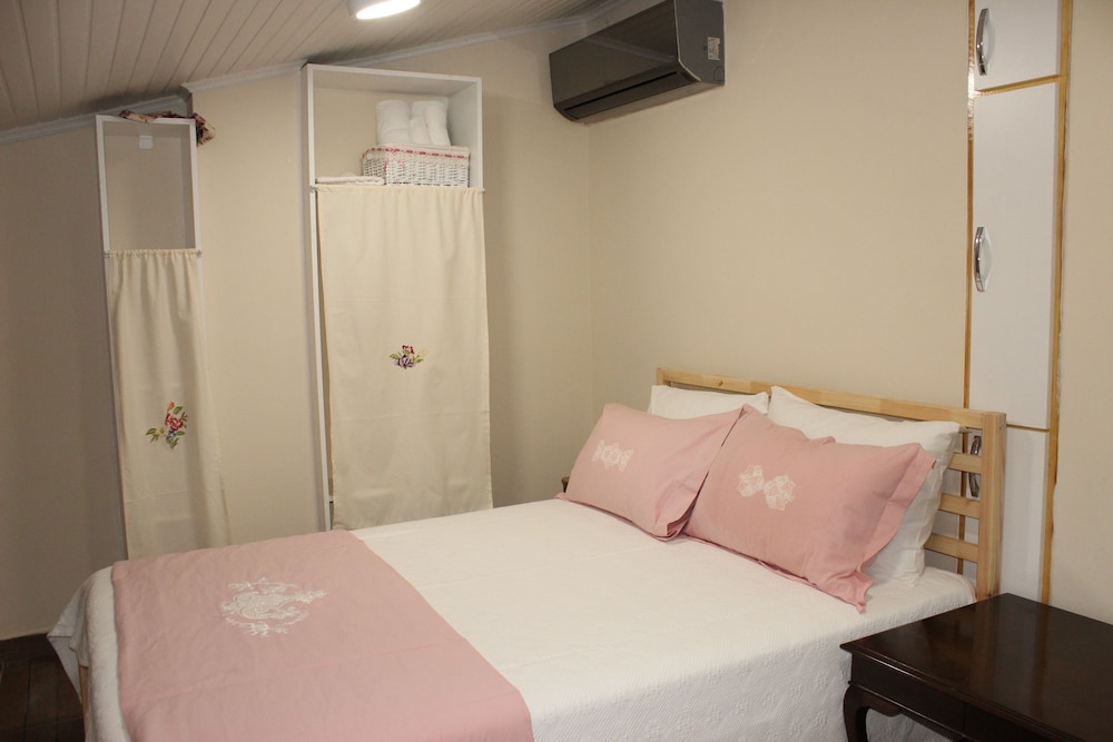Deluxe Triple Room, Multiple Beds, Sea View photo 1