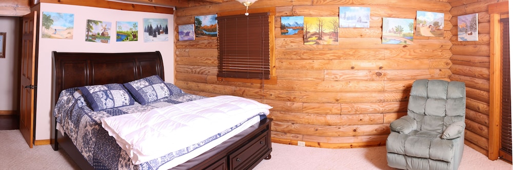 Executive Room, 1 King Bed, Shared Bathroom, Courtyard View photo 1