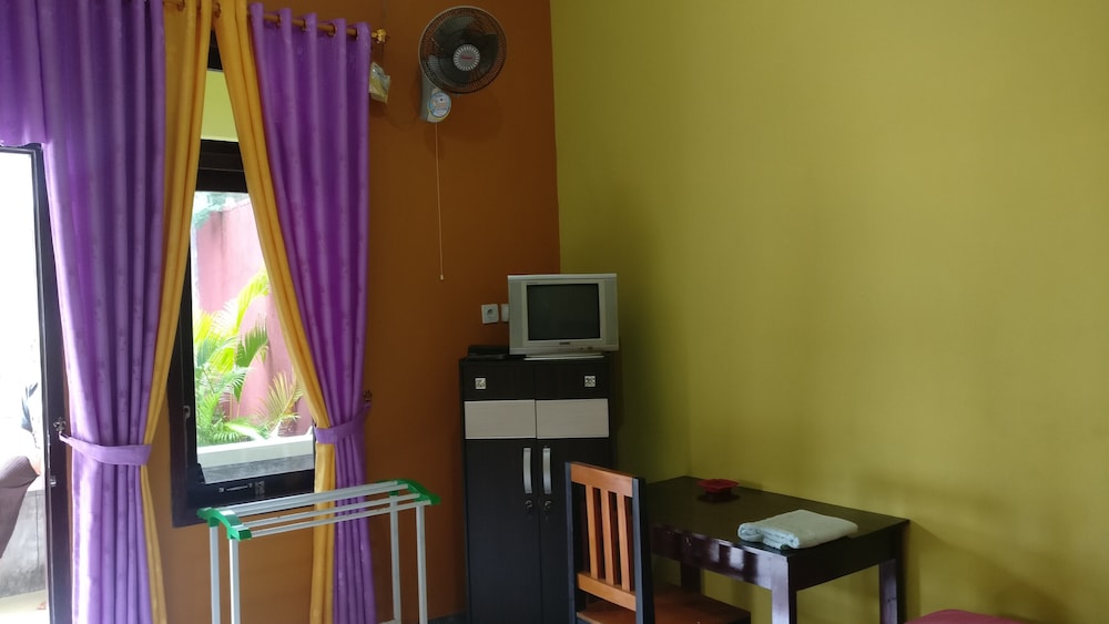 Standard Room photo 2