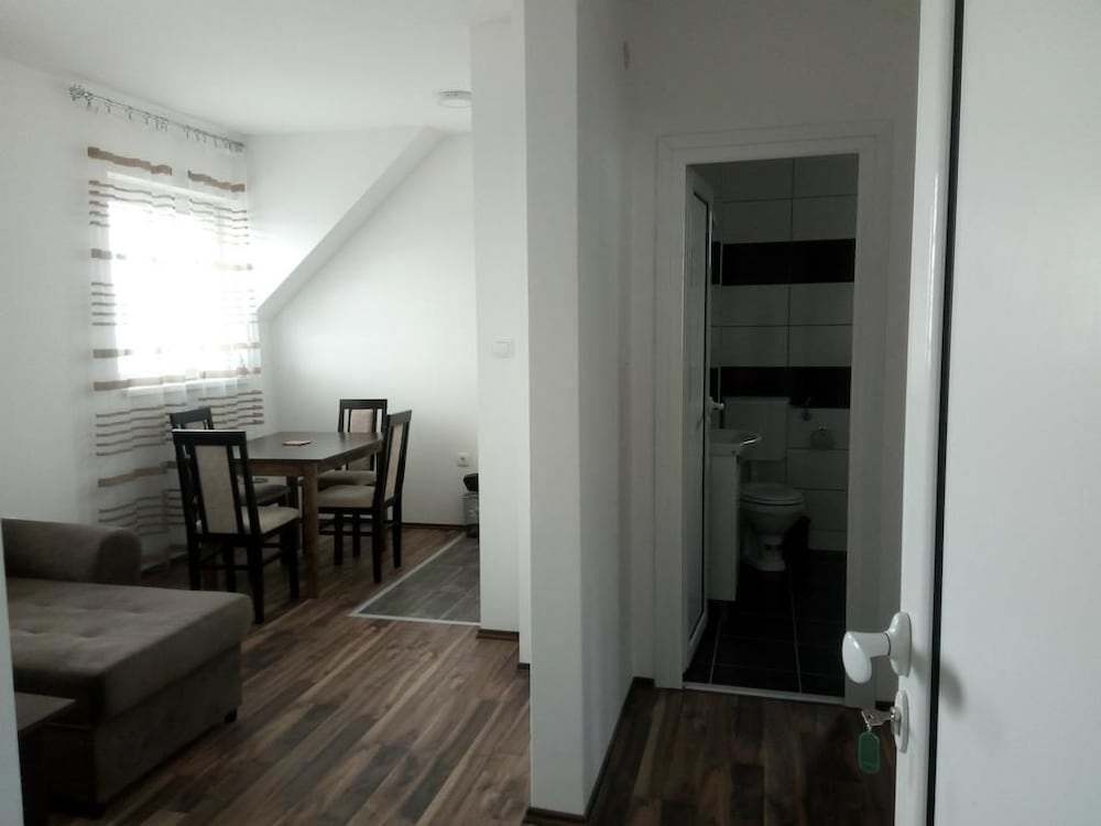 Standard Apartment, Mountainside photo 3