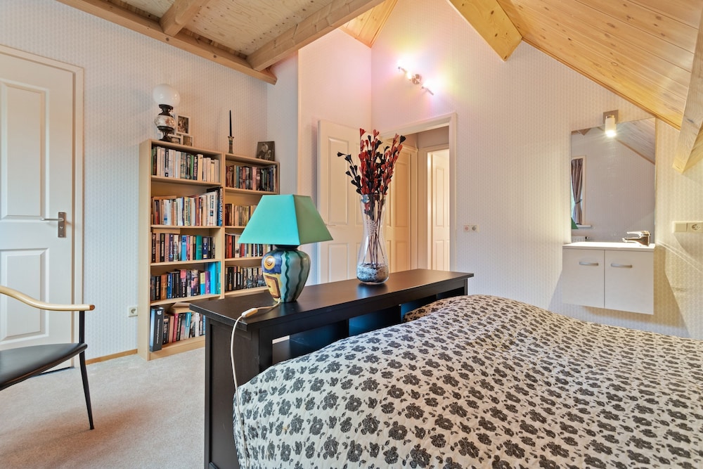 Bungalow photo 3