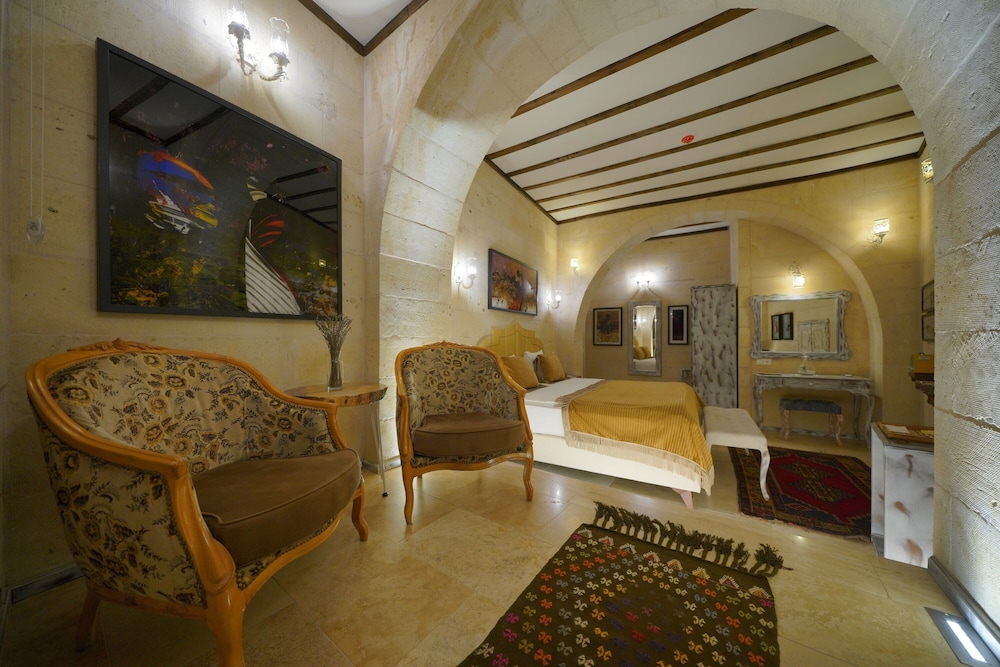 Panoramic Room - Photo 22