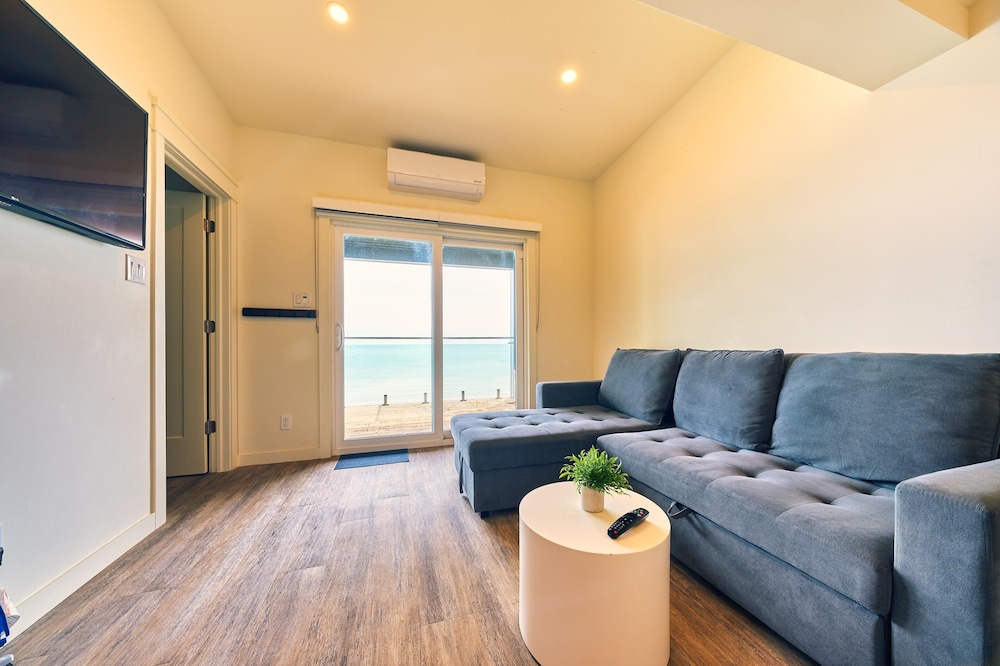 Cottage 19 - Upper Floor