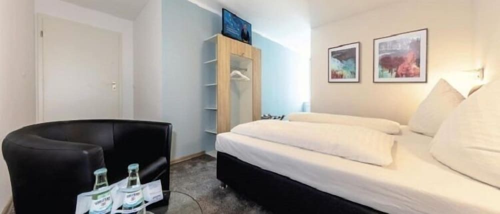 Double Room (Plus)