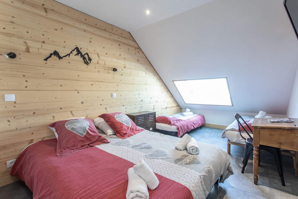 Family Suite, Ensuite, Mountain View (Chambre 11 (4 pers)) photo 3
