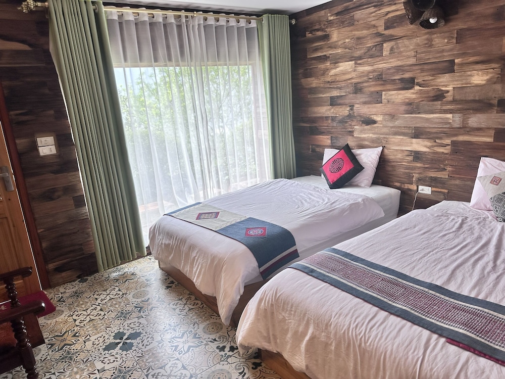 Deluxe Room, Mountain View - Photo 16