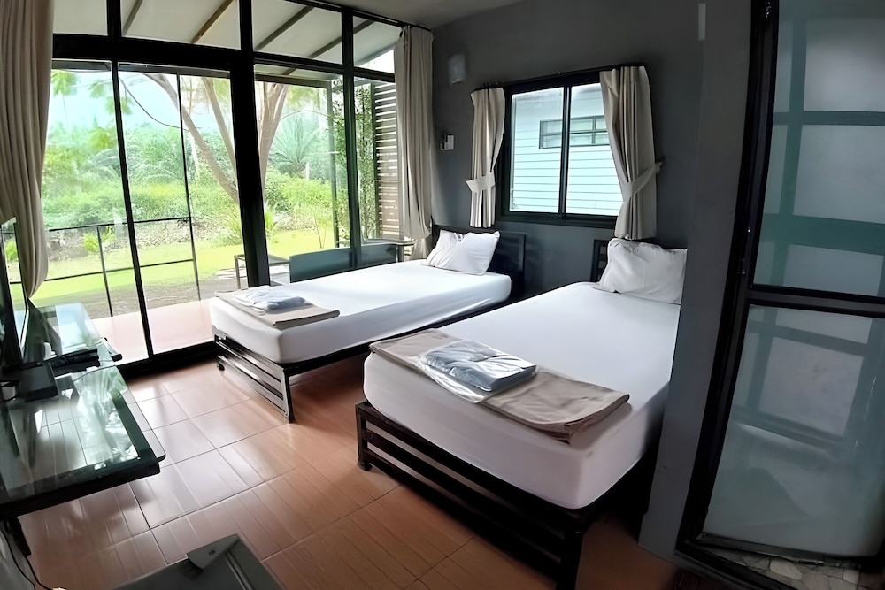 Bungalow, 2 Twin Beds - Photo 1