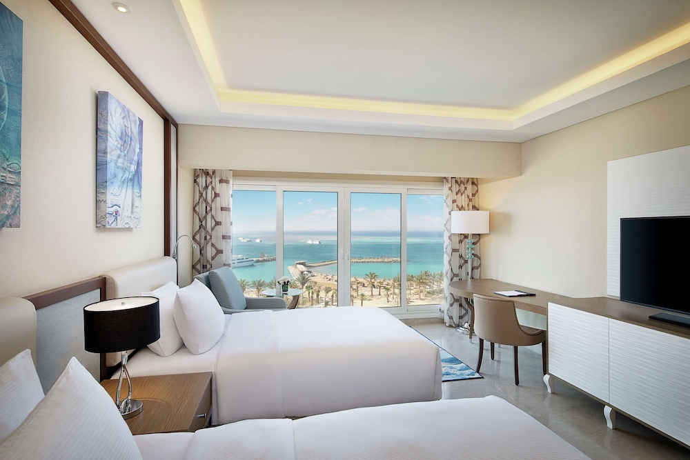 Deluxe Room, 2 Twin Beds, Sea View - Photo 3