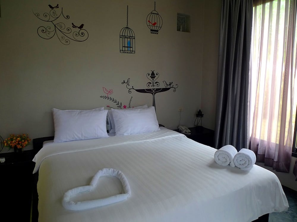 Deluxe Double Room photo 2