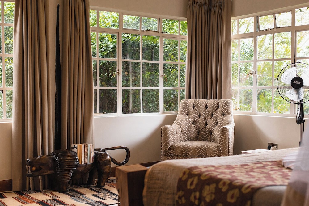 Garden View Bedroom photo 2