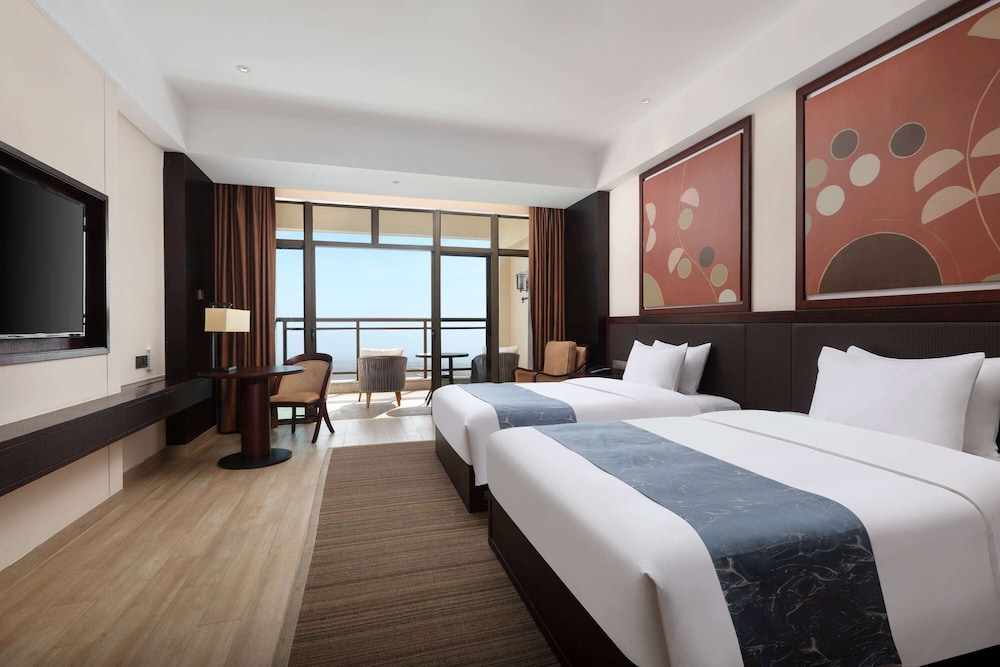 Deluxe Room, 2 Double Beds, Non Smoking, Sea View photo 1