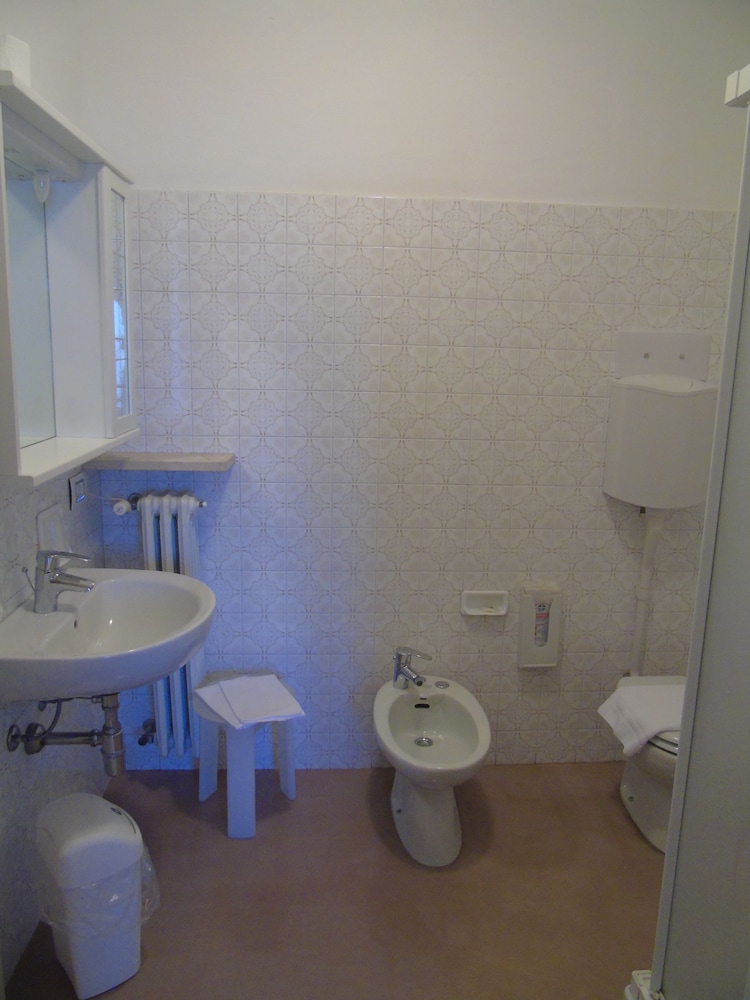 Triple Room - Photo 3