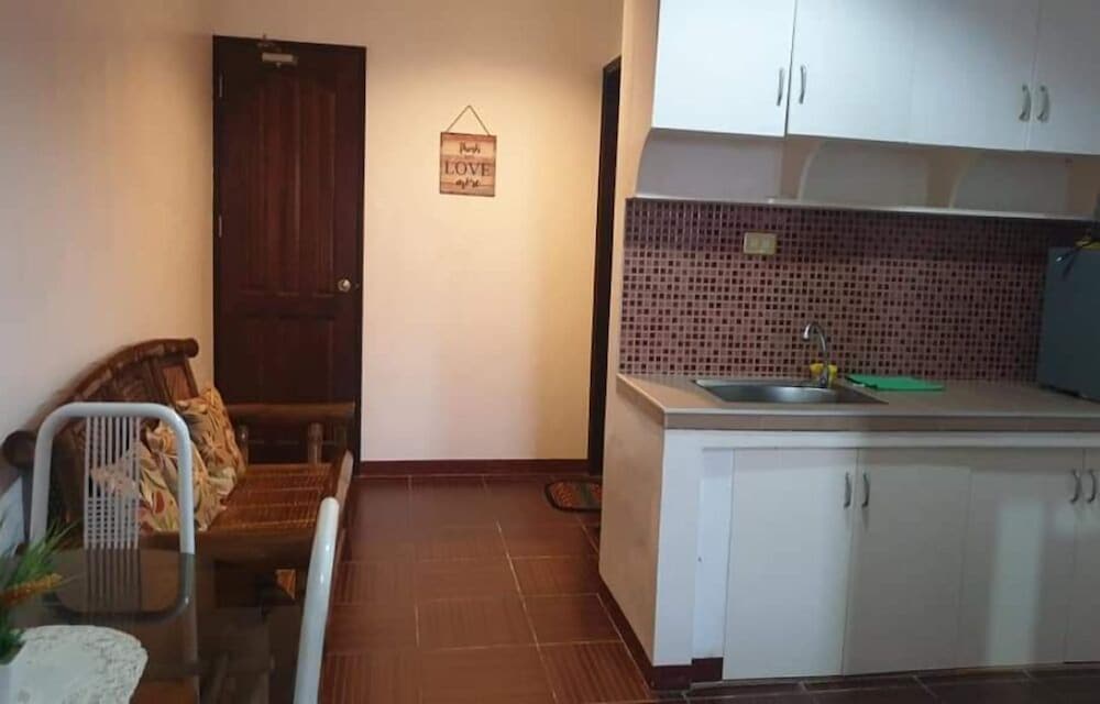 Family Room photo 3