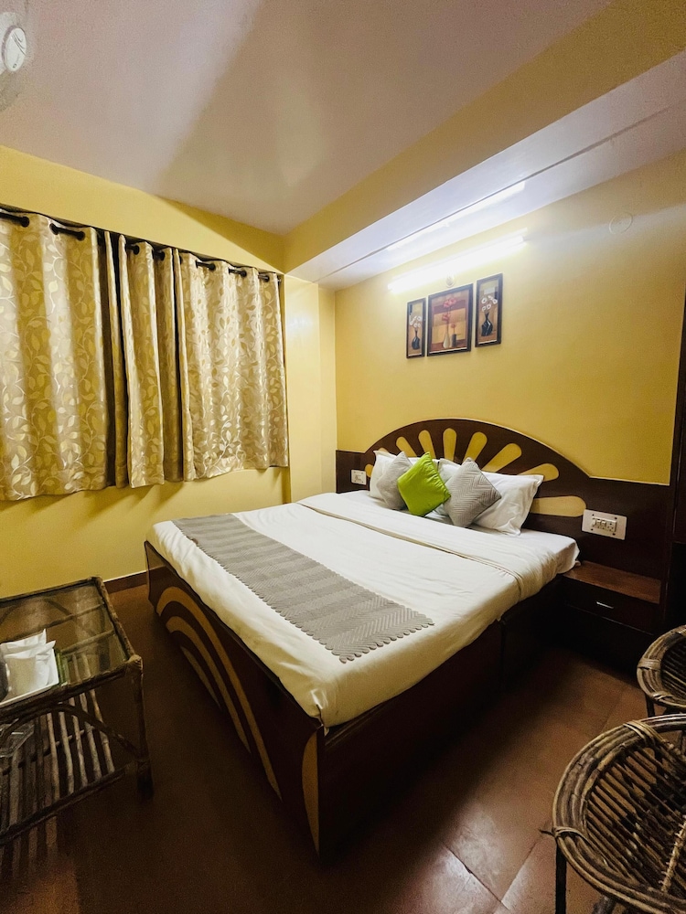Classic Single Room, Valley View