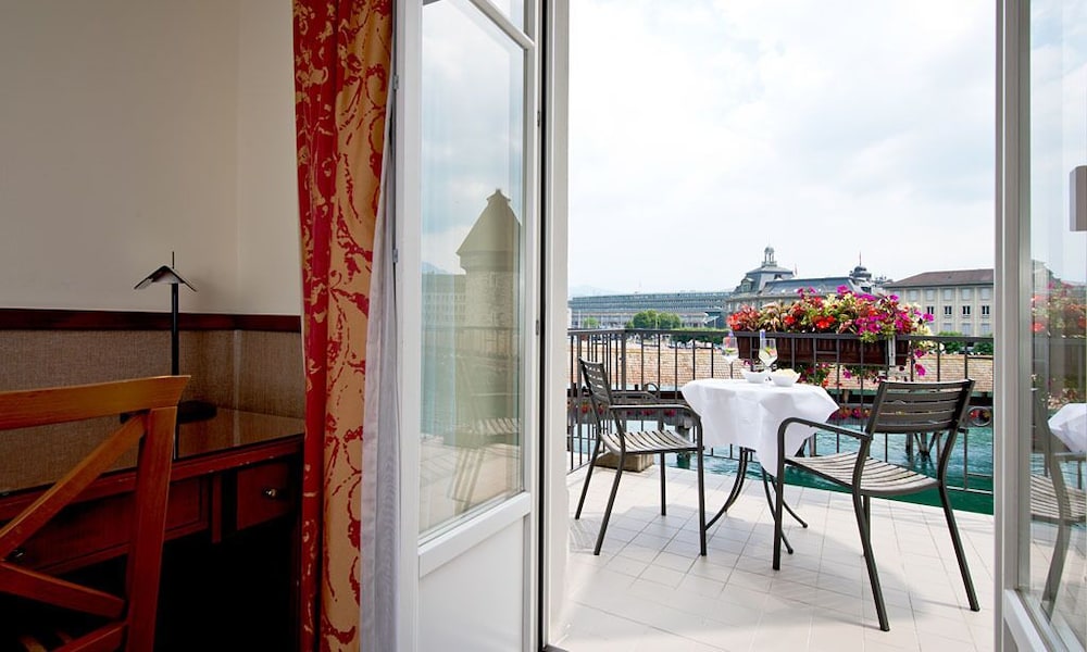 Double Room, Balcony, River View (12m², big balcony) photo 1