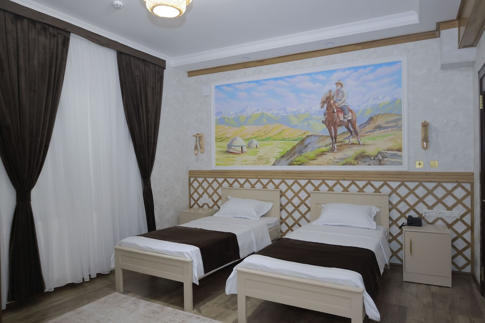 Design Twin Room