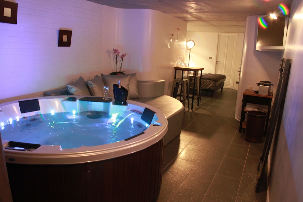 Luxury Double Room, Hot Tub (n°1)