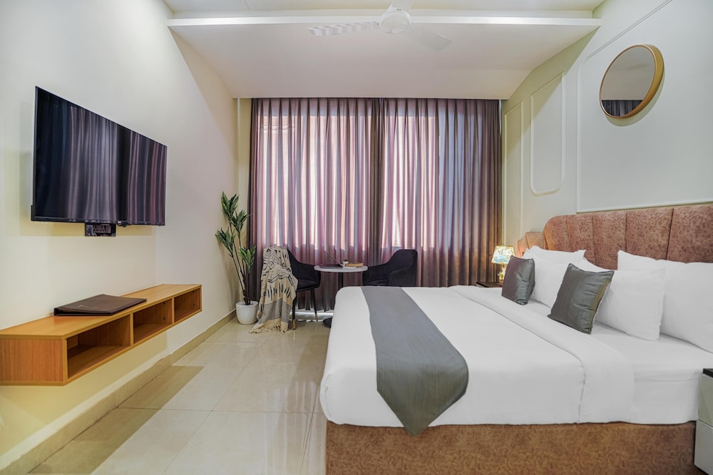 Super Deluxe Room - Photo 3