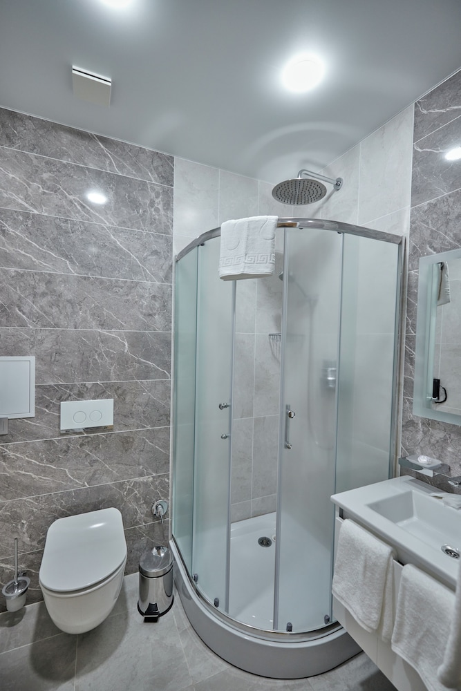 Triple Room - Photo 3