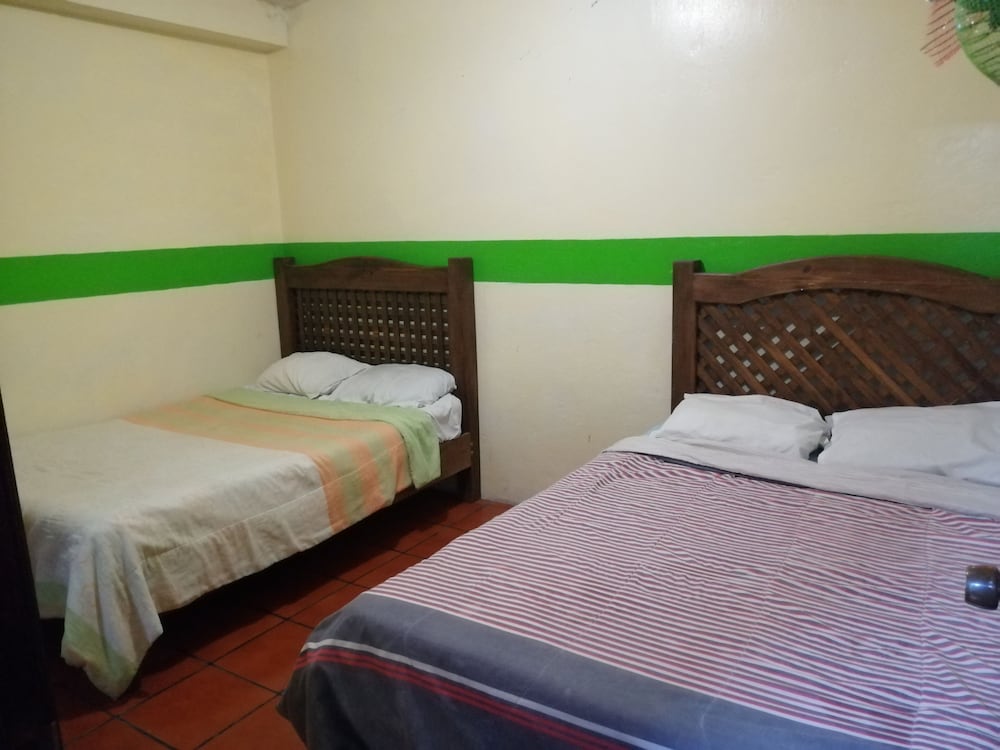 Basic Quadruple Room, 2 Double Beds photo 1