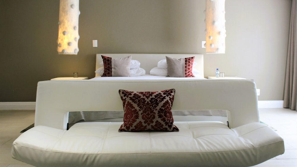 Junior Suite, 1 Bedroom, Park View photo 3