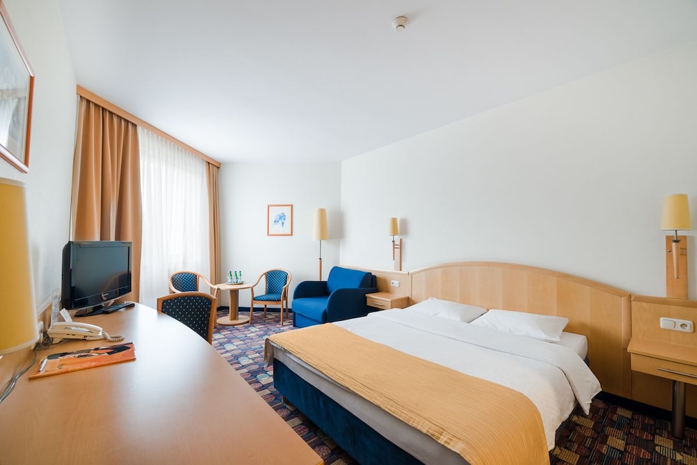 Standard Triple Room photo 2