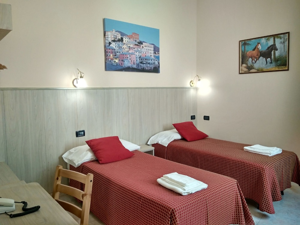 Double Room, 2 Twin Beds photo 1