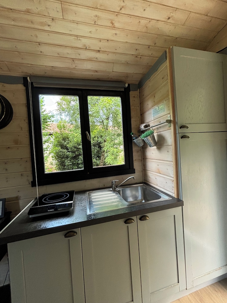 Mobile Home (Caravan Chic) photo 3