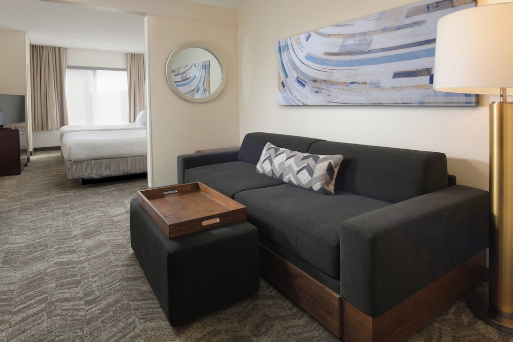Suite, 2 Double Beds - Photo 5