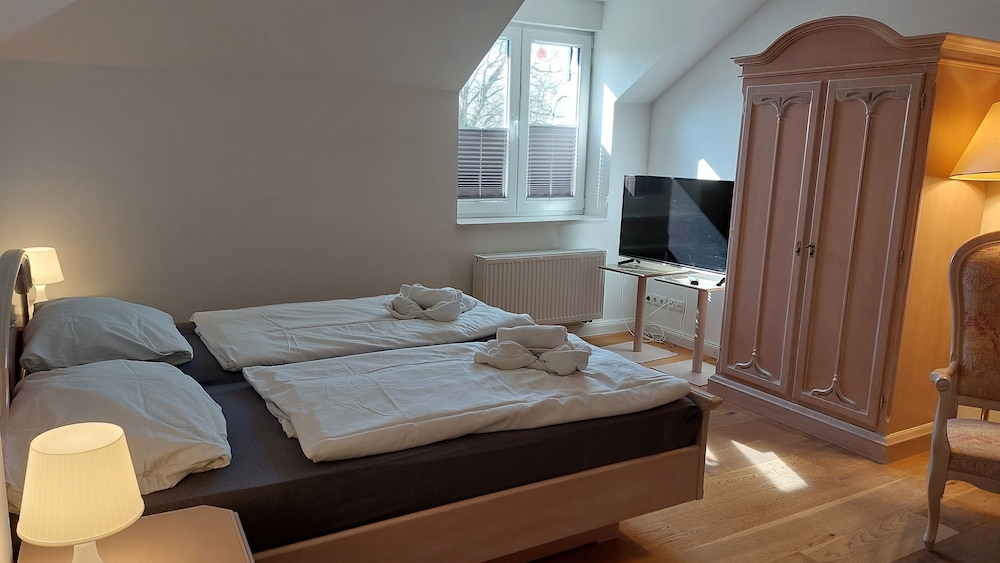 Studio, 1 Bedroom (Incl. 65 EUR Cleaning Fee) - Photo 1