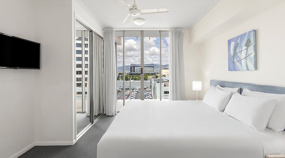 Standard One-Bedroom Apartments photo 1