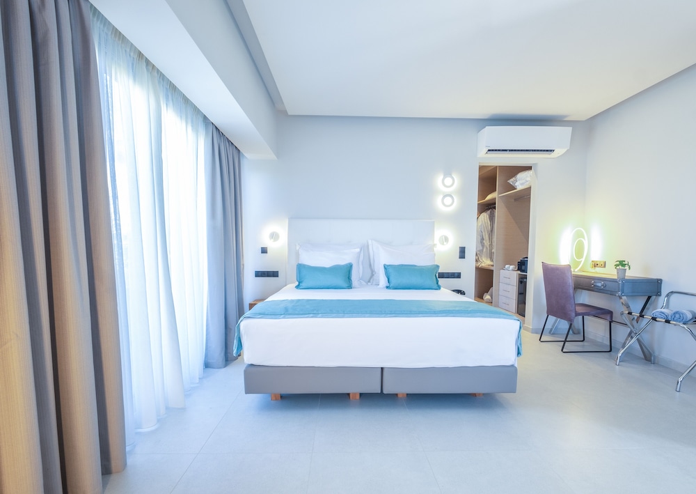 Suite, Sea View - Photo 5