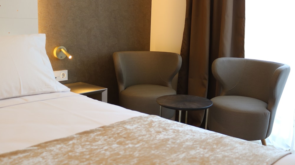 Premium Room, Pool View photo 2