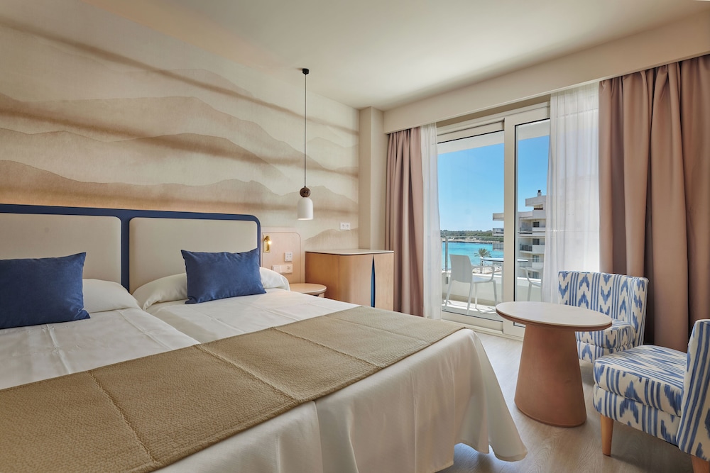 Double Room, Balcony, Partial Sea View - Photo 4